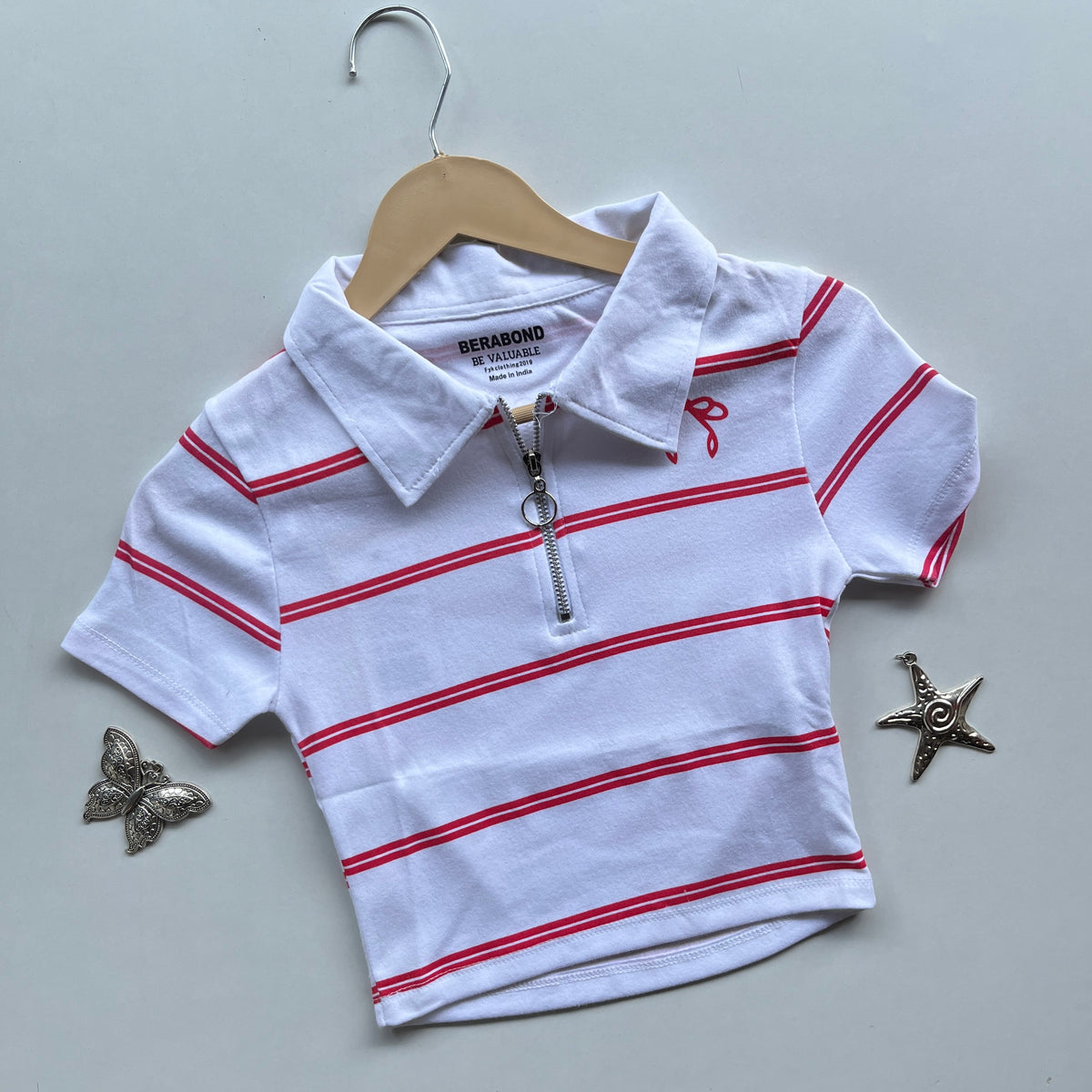 Bow collar Bodyfit Tee